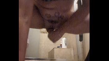 Bobby Loves Cumming In Front Of Camera XVIDEOS