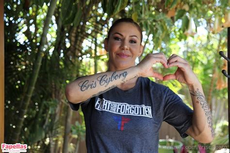 Criscyborg Nude Leaks OnlyFans Fapellas