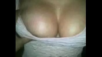 JOVENCITA TETONA Se Deja Grabar En El Antro XVIDEOS