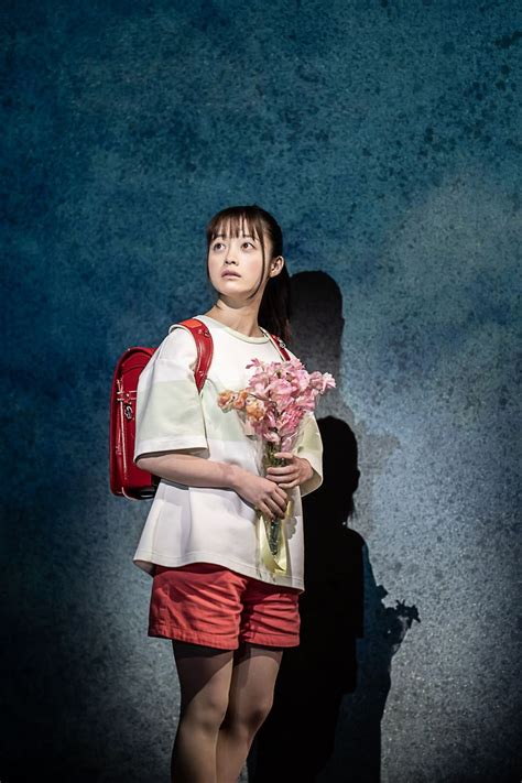 （写真）舞台『千と千尋の神隠し』ロンドン千穐楽！ 橋本環奈、上白石萌音、川栄李奈、福地桃子が感謝の言葉 エンタメ ニュース ｜クランクイン！