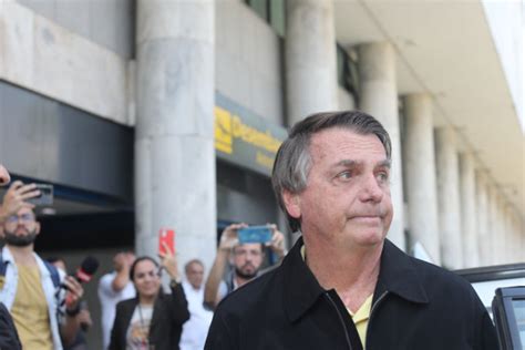 Tse Torna Ex Presidente Jair Bolsonaro Ineleg Vel Por Oito Anos