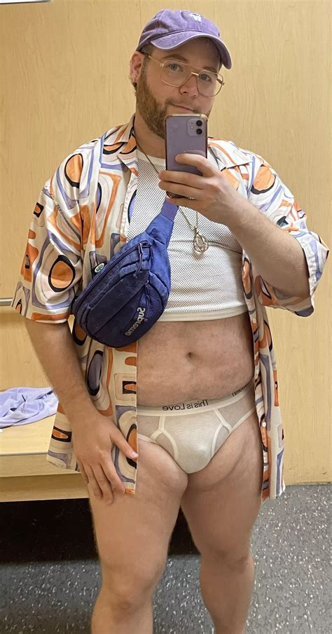 Feeling Cute In The Fitting Room Nudes Bearsinbriefs Nude Pics Org