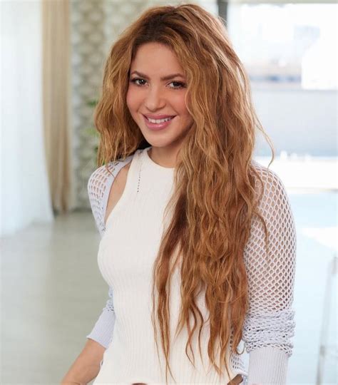 Unlock The Secrets Enchanting Long Hairstyles For Latina Queens