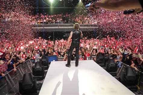 Foto Des Tages Peter Maffay Feierte Live Mit Zuschauern In Seinen