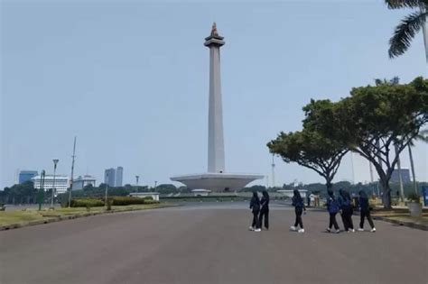 Kawasan Monas Tutup Kunjungan Hari Ini Buka Kembali Besok