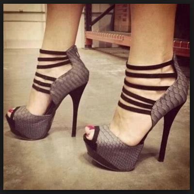 Undercover Blonde UC Blonde Twitter