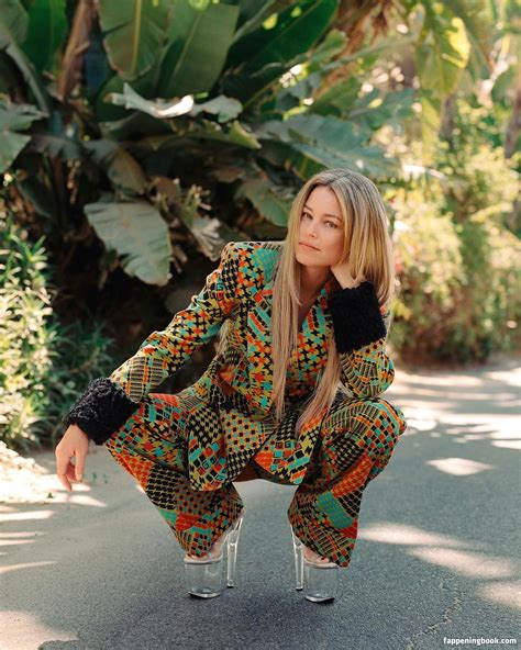 Elizabeth Banks Nude OnlyFans Leaks Fappening FappeningBook