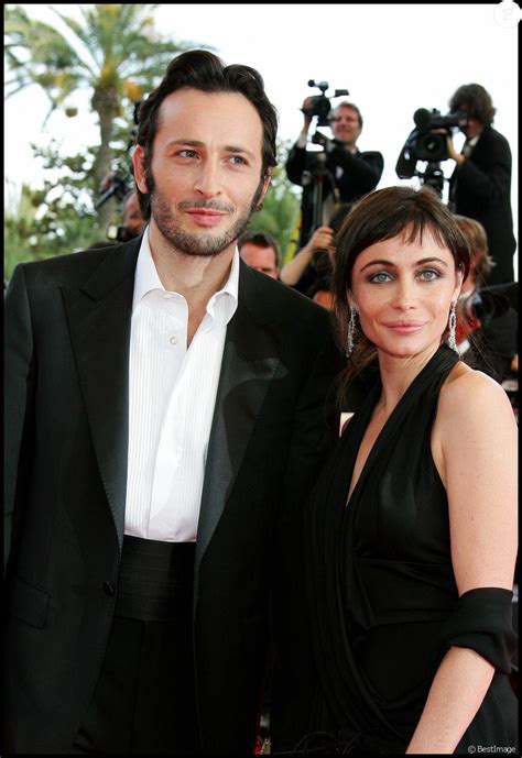 Emmanuelle Béart et Michaël Cohen - Montée des marches - 61e festival