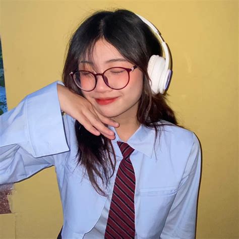 Listen To Kh C C Ng Em Ver Th I Ho Ng Mix Nh C Remix Hot Tik Tok By Jonnytheduck In Copy Of T