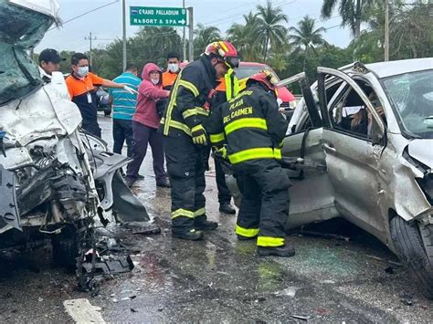 Cinco Turistas Argentinos Murieron En Fuerte Accidente En Carretera De Qroo Almomento