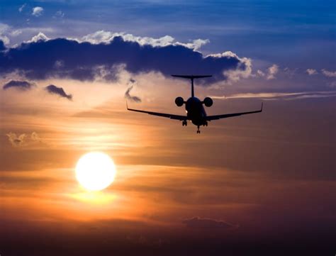 Using Dubai Jet Charter to Travel With Class - The Early Air Way