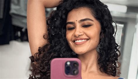 Anupama Parameswaran Latest Hot Pics Images Gallery