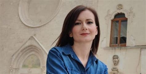 Maria Teresa Valente Lsu Loperazione è Riuscita Ma Il Paziente è