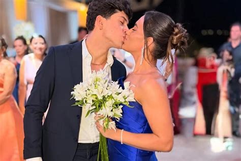Leo Foguete E Namorada - Veja o momento em que Léo Foguete pede namorada em casamento em Paris