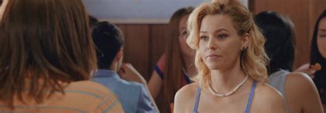 Wet Hot American Summer First Day Of Camp Nos Cuenta Un Chiste De Tetas En Su Ltima Promo