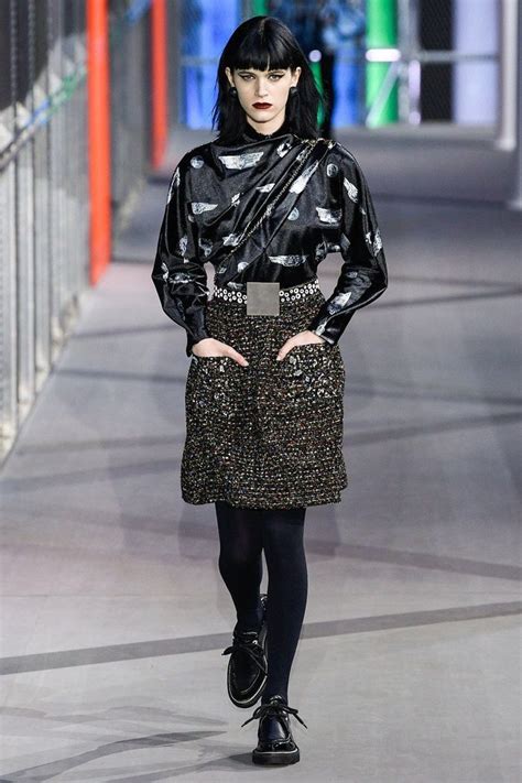 Défilé Louis Vuitton Prêt à Porter Automne Hiver 2019 2020 Paris Elle