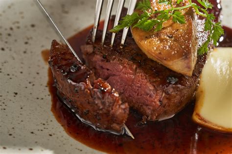 百飲 Naked 裸餐酒 on Behance