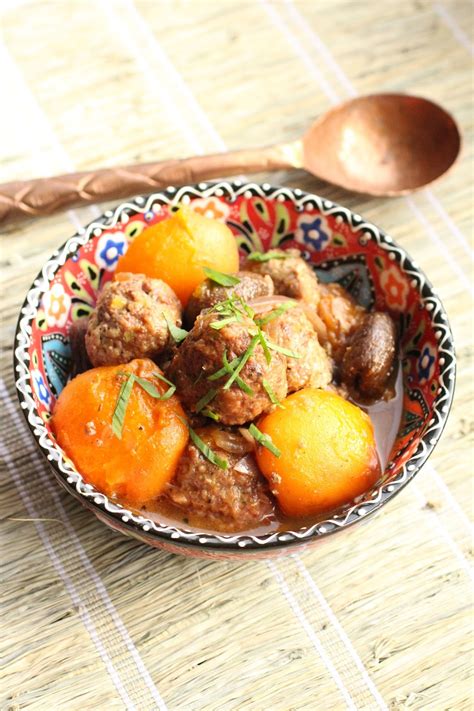 Un Peu Gay Dans Les Coings Boulettes D Agneau Aux Abricots Frais