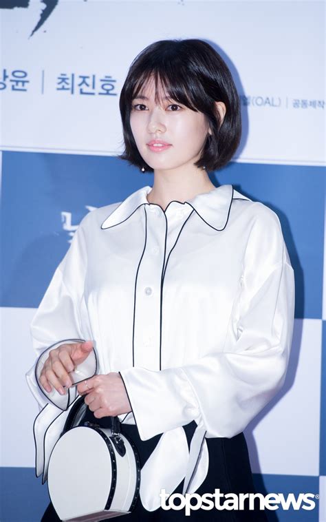 Hd포토 정소민 ‘흰 피부 돋보이게 하는 흑발 김민정 기자 톱스타뉴스