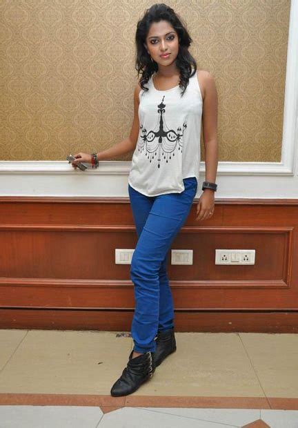 Actress Amala Paul Hot Spicy Image ACTRESSMAIL