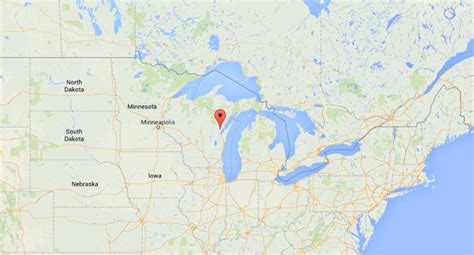 Frisky Couple Jailed After Having Sex In The Back Of A Police Car Mirror Online