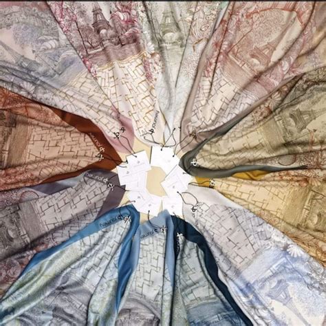 Jual JOURNEY HIJAB PARIS SERIES 2plat Logo PACKING BOX HITAM Part 1 NUDE Kab Indramayu