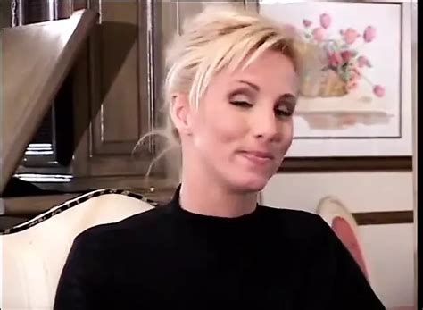 Free Blonde Pussy Licking Porn Videos Xhamster