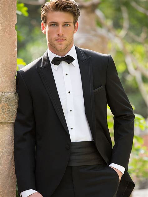 Unique Tuxedos For Grooms