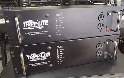 Tripp Lite LCR 2400 14 Outlet RACK MOUNT Reverb