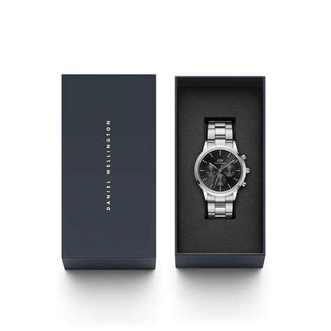 Daniel Wellington Chronograph Watch Silver Walker And Hall