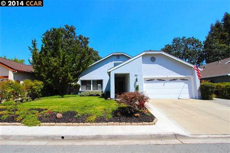 802 Alana Ct Pleasant Hill Ca 94523 Mls 40665671 Redfin