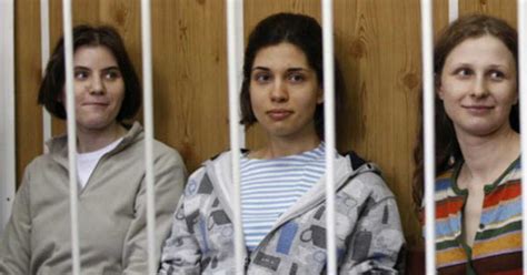 Chanson des Pussy Riot au fait c était quoi les paroles Caminteresse fr