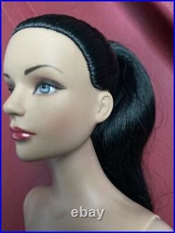 Tonner Tyler Wentworth Nude Byzantine Sydney Fashion Doll Box Stand Shipper Tonner Tyler