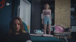 Blutige Anfanger Nude Scenes Aznude