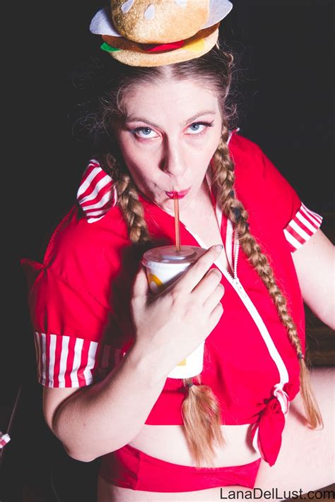 Sexy Babe Lana Del Lust Showing Her Boobs While Posing Photos