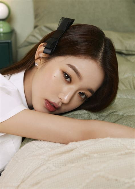 아이브 장원영 컬러렌즈 모델 발탁 빛나는 눈빛 비즈엔터