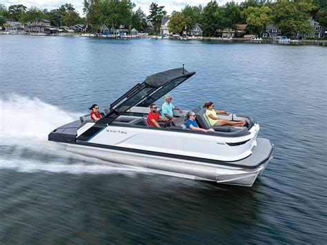 2023 Manitou Cruise 22 MAX Switchback | Boating Mag