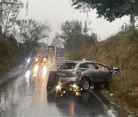 Se Registra Volcadura De Camioneta En La Carretera C Rdoba Soledad De