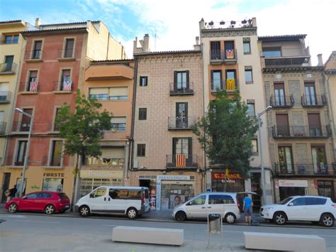 Rambla Del Passeig 31 De Vic COOLTUR Turisme Cultural