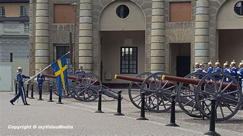 Changing of the Guard at Stockholm Palace - Sweden - Travel Video Blog