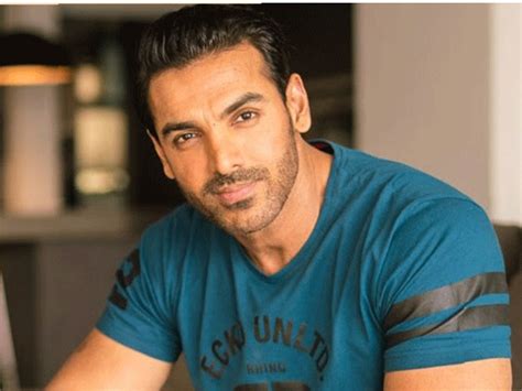 bhaskar exclusive johns role  robin hood  mumbai saga