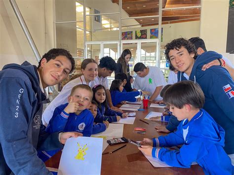 Semana Cuartos Medios 1er día Lycée Claude Gay OSORNO Colegio