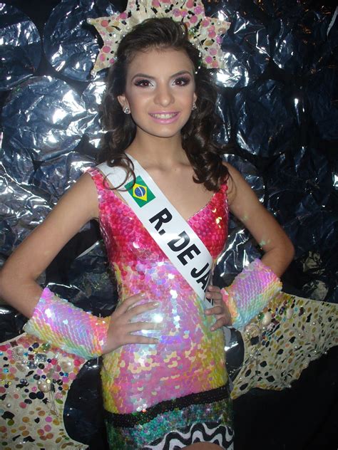 Traje Tipico De Brasil 12