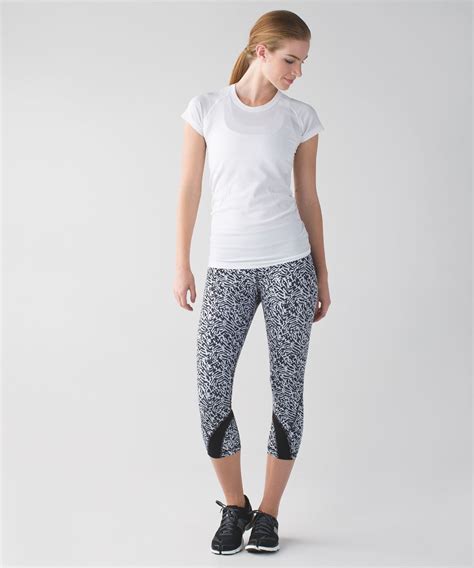 Lululemon Run Inspire Crop Ii All Full On Luxtreme Mini Brushed