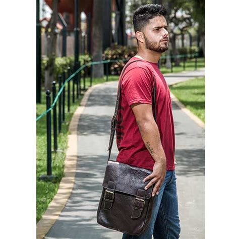 Morral De Hombre Cuero Atelier Yuwa Ciao Jp