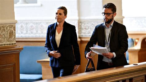 Dagens overblik Statsministerens rådgiver slettede smser om mink og