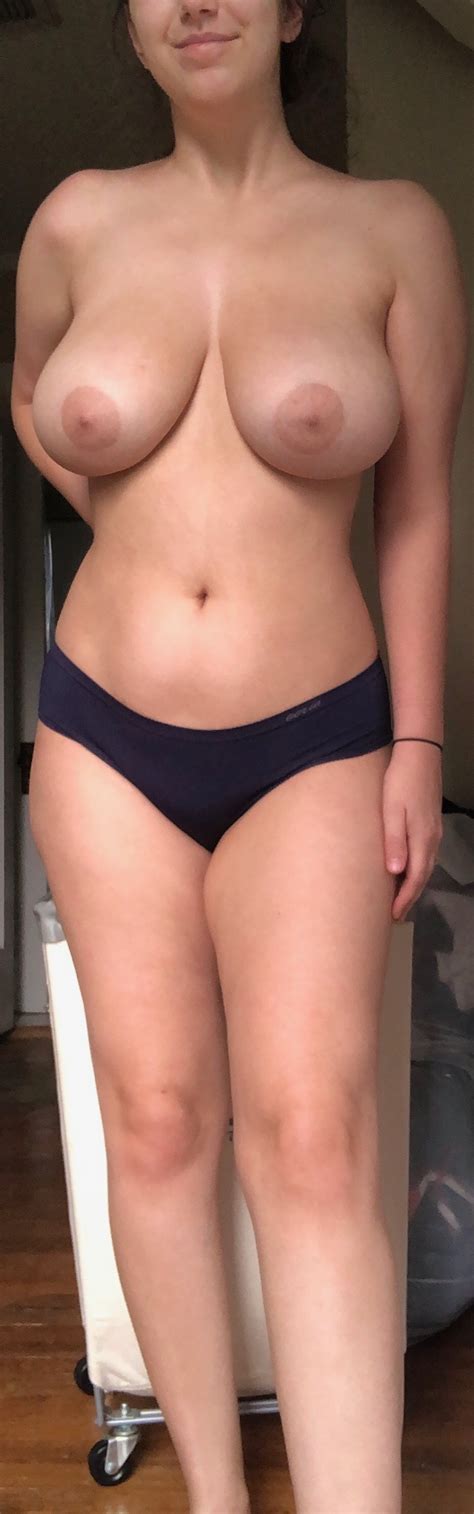 Easter in quarantine means more lazy day nudesðŸ ðŸž Porn Pic