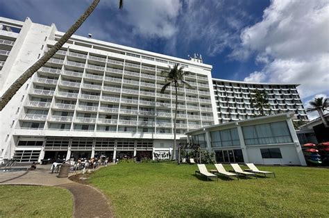 Hilton DoubleTree Hilo Review (Grand Naniloa, Big Island Hawaii ...