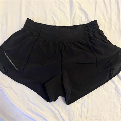 Size Lululemon Hottie Hot Low Rise Shorts Depop