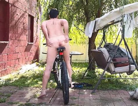 Kinky Naked Stuff I Do When I M Horny Thinking No One S Watching Gay Porn XHamster